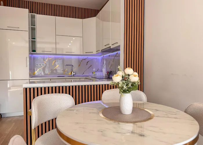 Luxury 304 - Next To Center